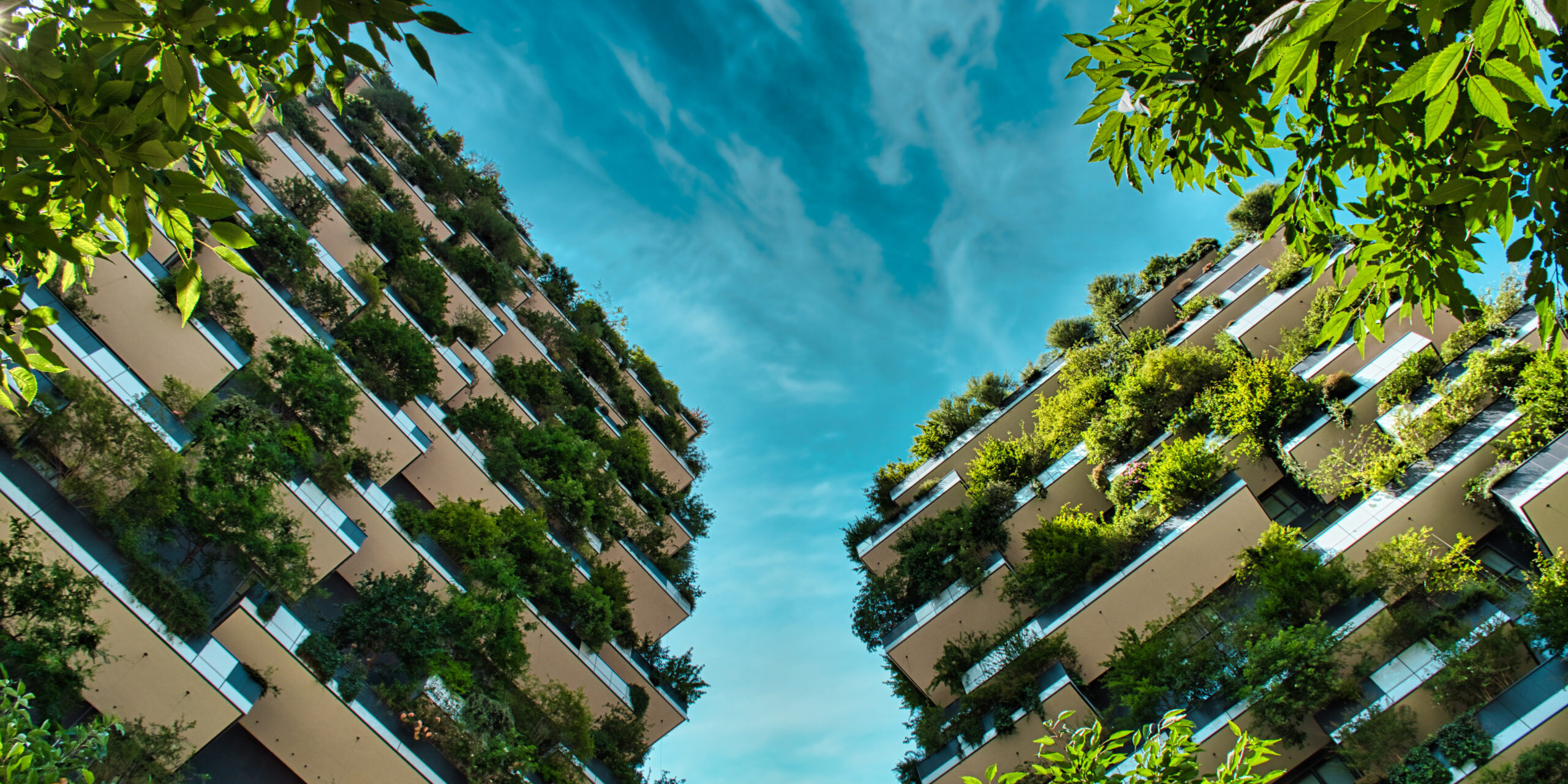 Vertical Forest (Bosco Verticale) Innovative Green House Skyscra
